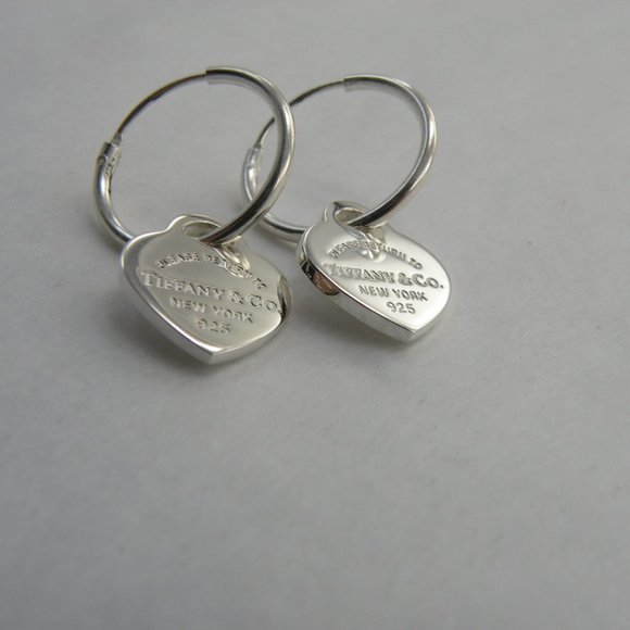 NEW Mini Heart Hoop Earrings Return to Tiffany & Co 925 Solid Sterling Silver - Picture 7 of 16